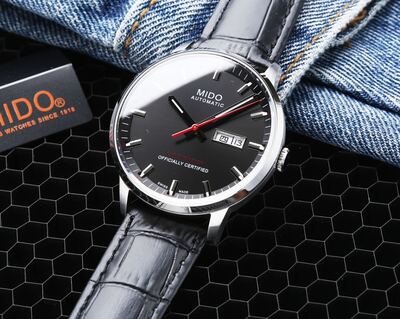 Mido Commander Watch view 6
