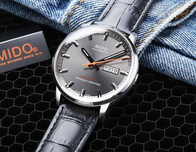 Mido Commander Watch view 6