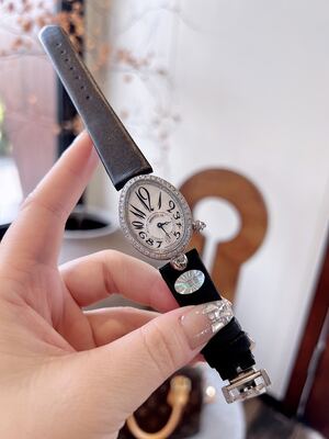 Breguet Reine De Naples Watch view 9