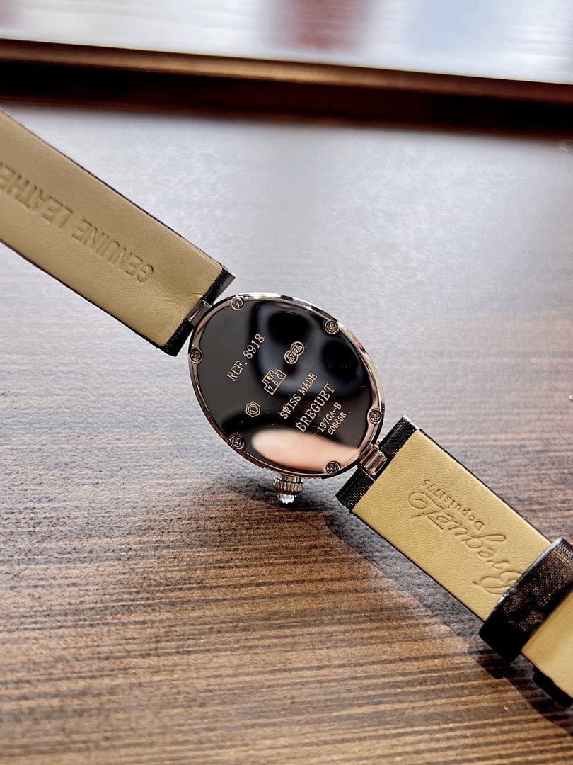 Breguet Reine De Naples Watch view