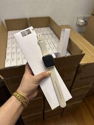 Apple Watch Series 9 view 4