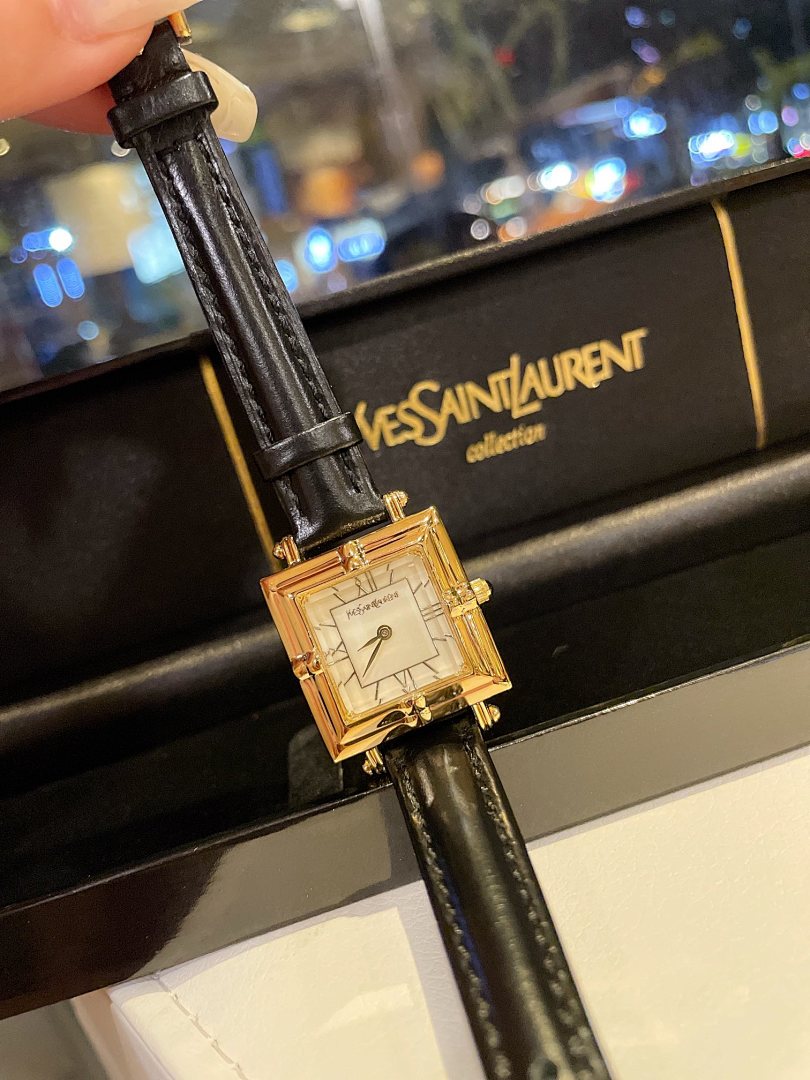 Saint Laurent Arty Watch view