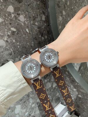 Louis Vuitton Tambour Watch view 3