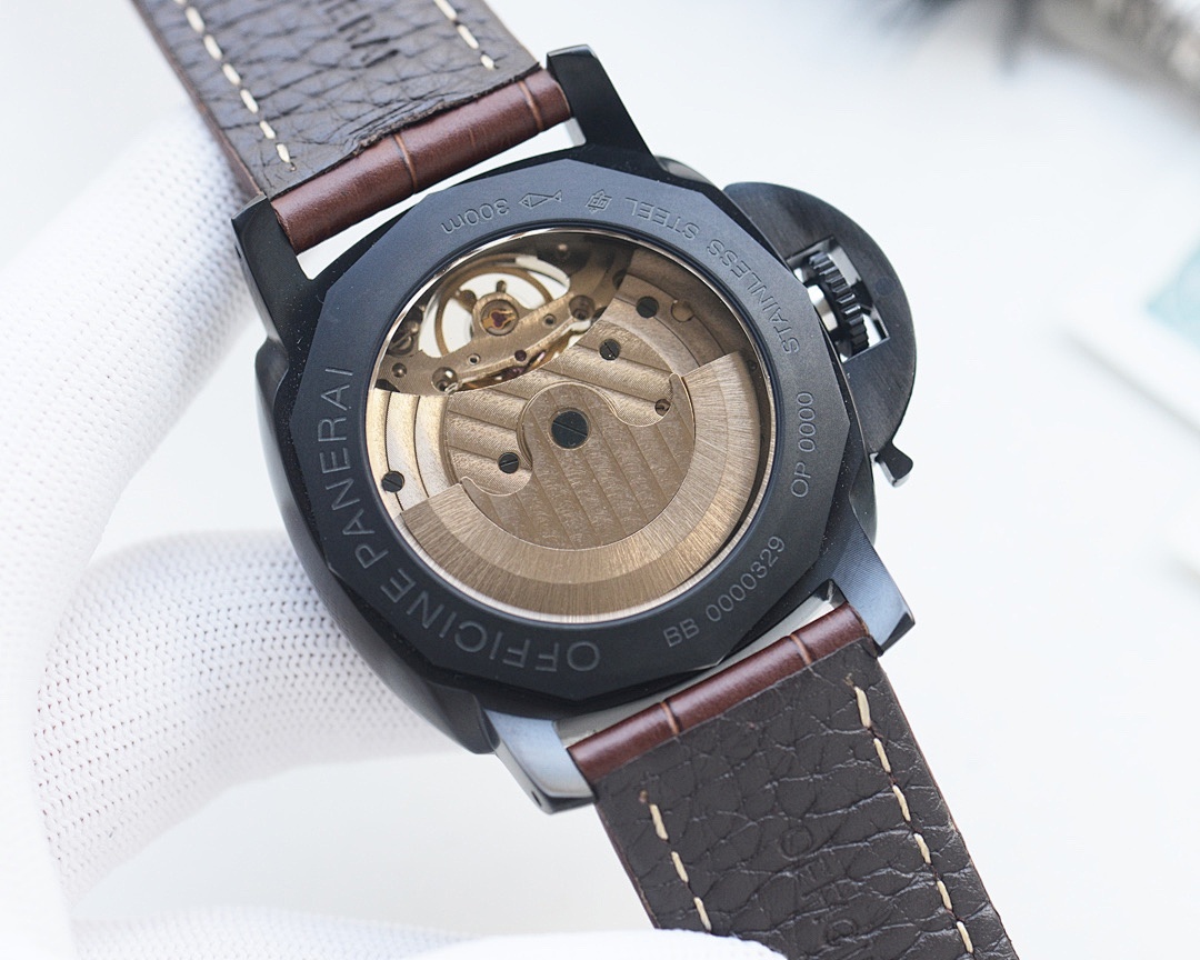 Panerai Luminor Marina Watch view