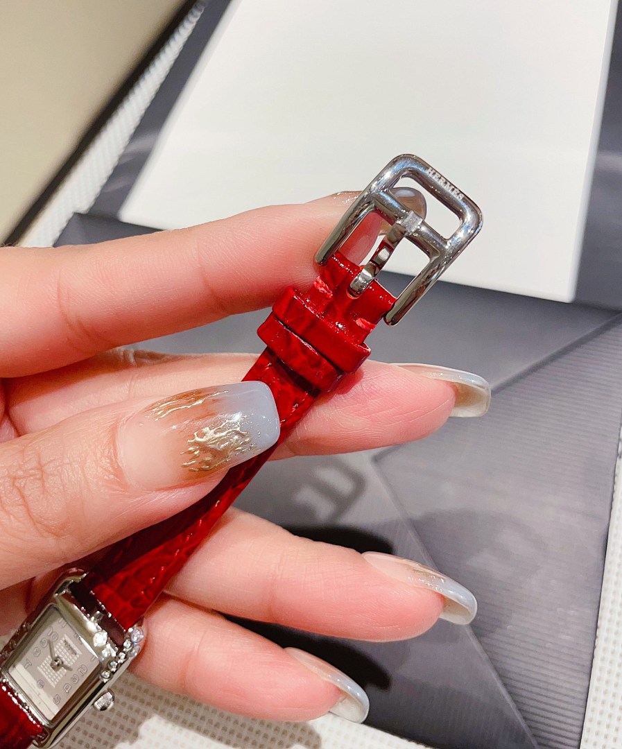 Hermes Nantucket Watch view