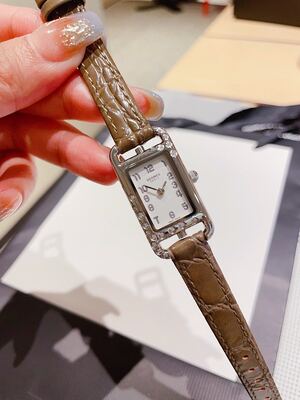Hermes Nantucket Watch view 9