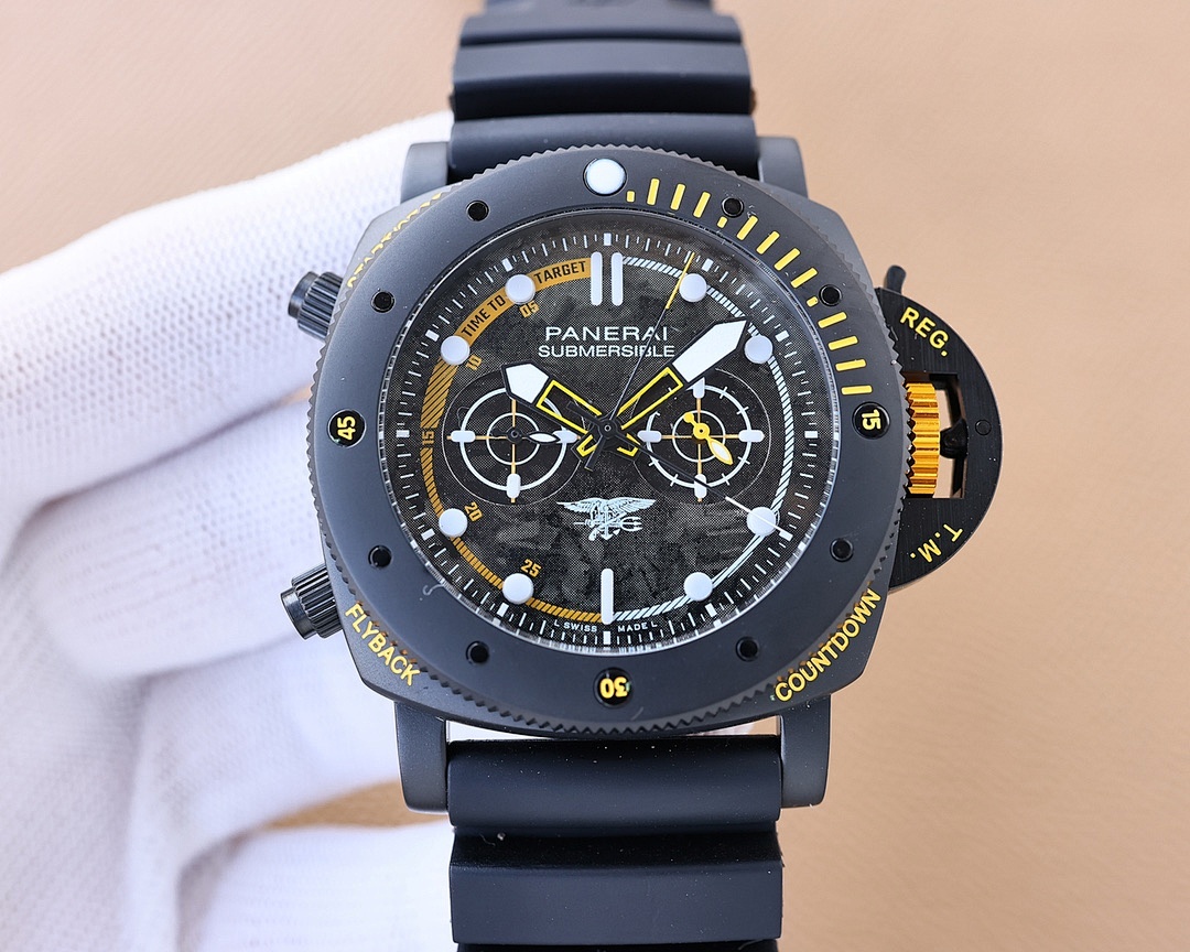 Panerai Submersible Chronograph Watch