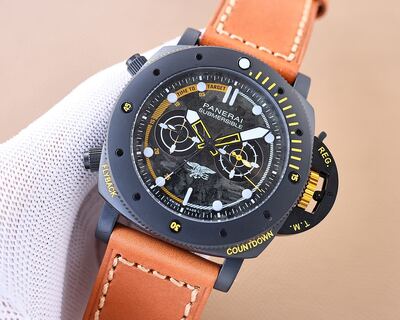 Panerai Submersible Chronograph Watch view 8