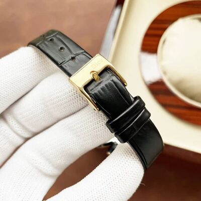 Dior La Mini D de Dior Watch view 2