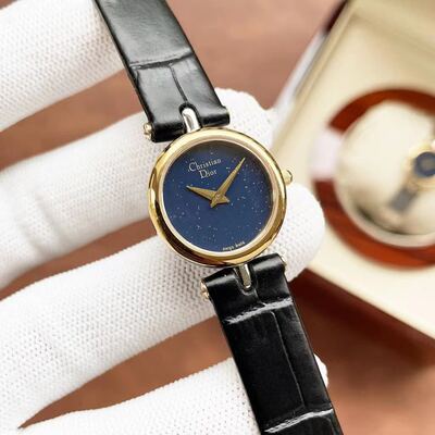 Dior La Mini D de Dior Watch view 8
