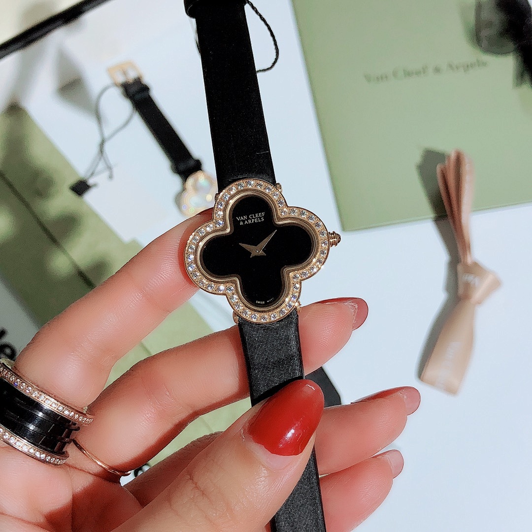 Van Cleef Alhambra Watch