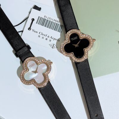 Van Cleef Alhambra Watch view 8