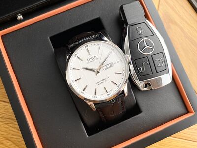 Mido Commander Watch view 7