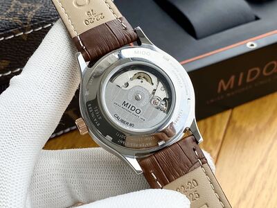 Mido Commander Watch view 3