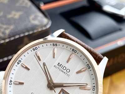 Mido Commander Watch view 5