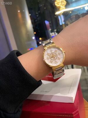 Louis Vuitton Tambour Watch view 4