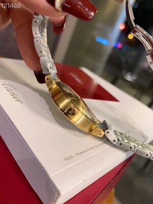 Louis Vuitton Tambour Watch view 5