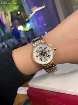 Louis Vuitton Tambour Watch view 8