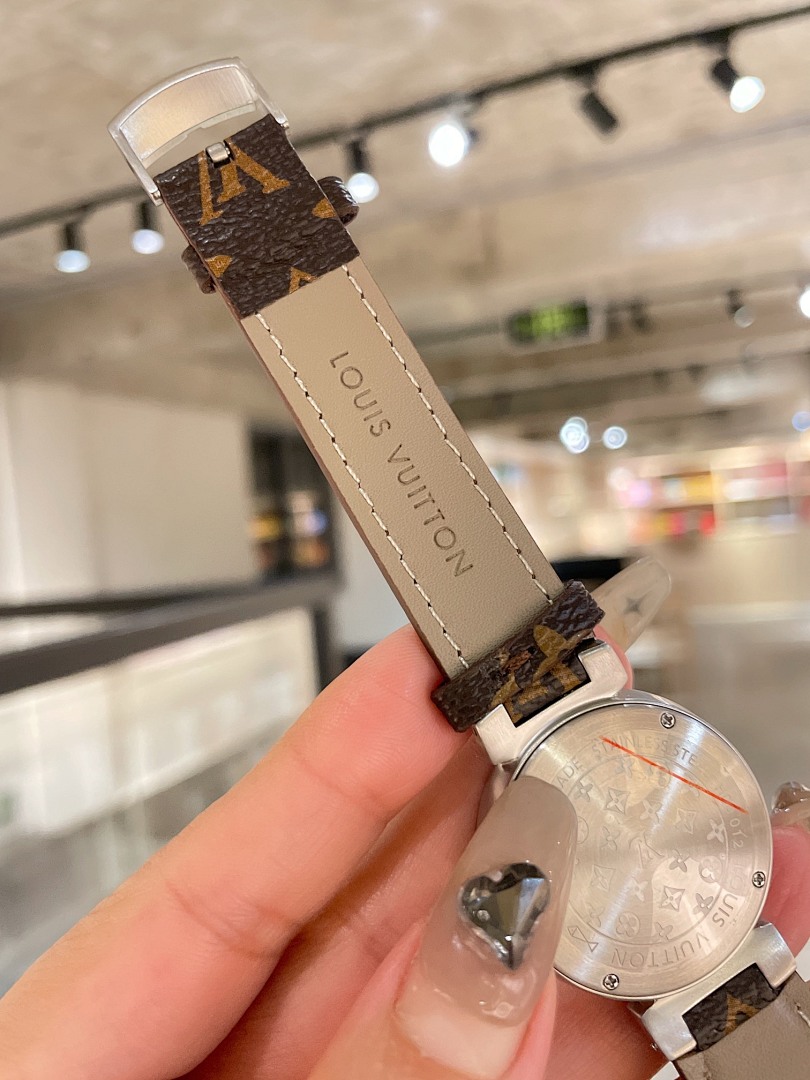 Louis Vuitton Tambour Watch view