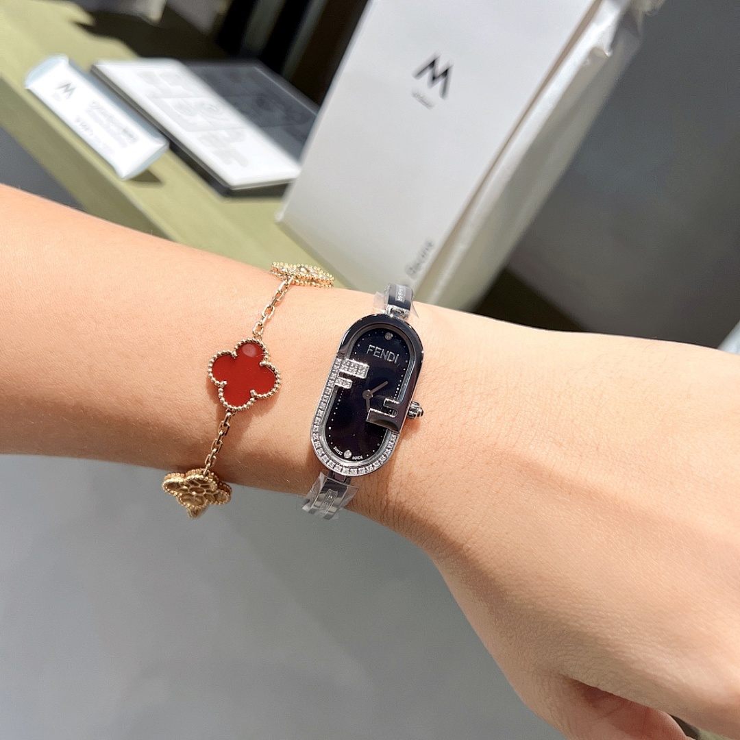 Fendi Chameleon Watch view