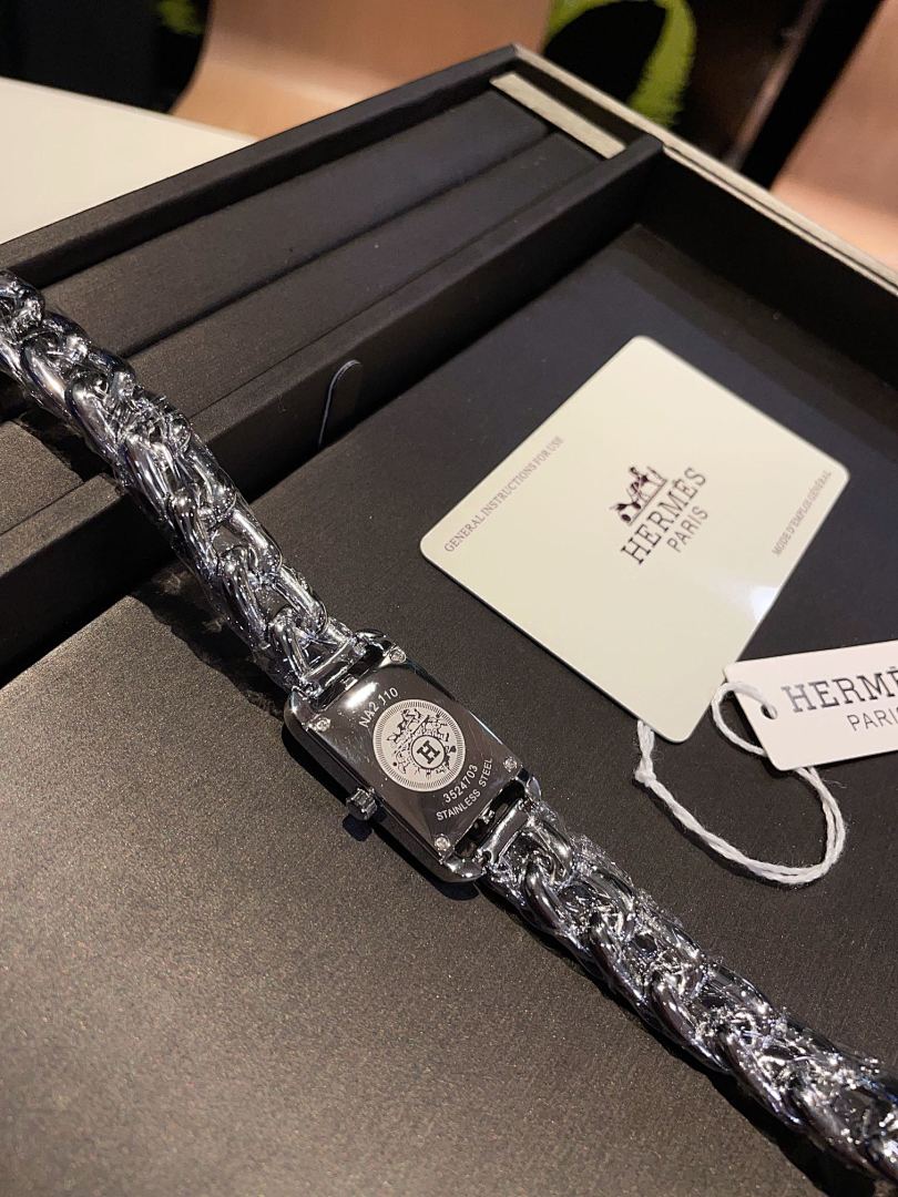 Hermes Cape Cod Watch view