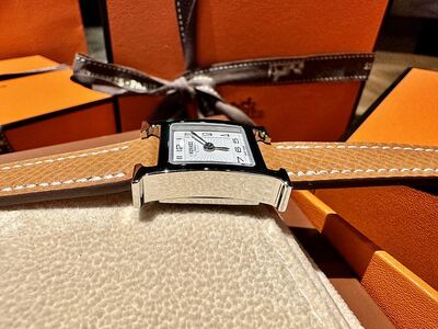 Hermes Cape Cod Watch view 6
