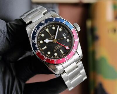 Tudor Black Bay Watch view 8