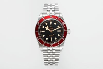 Tudor Black Bay Watch view 9