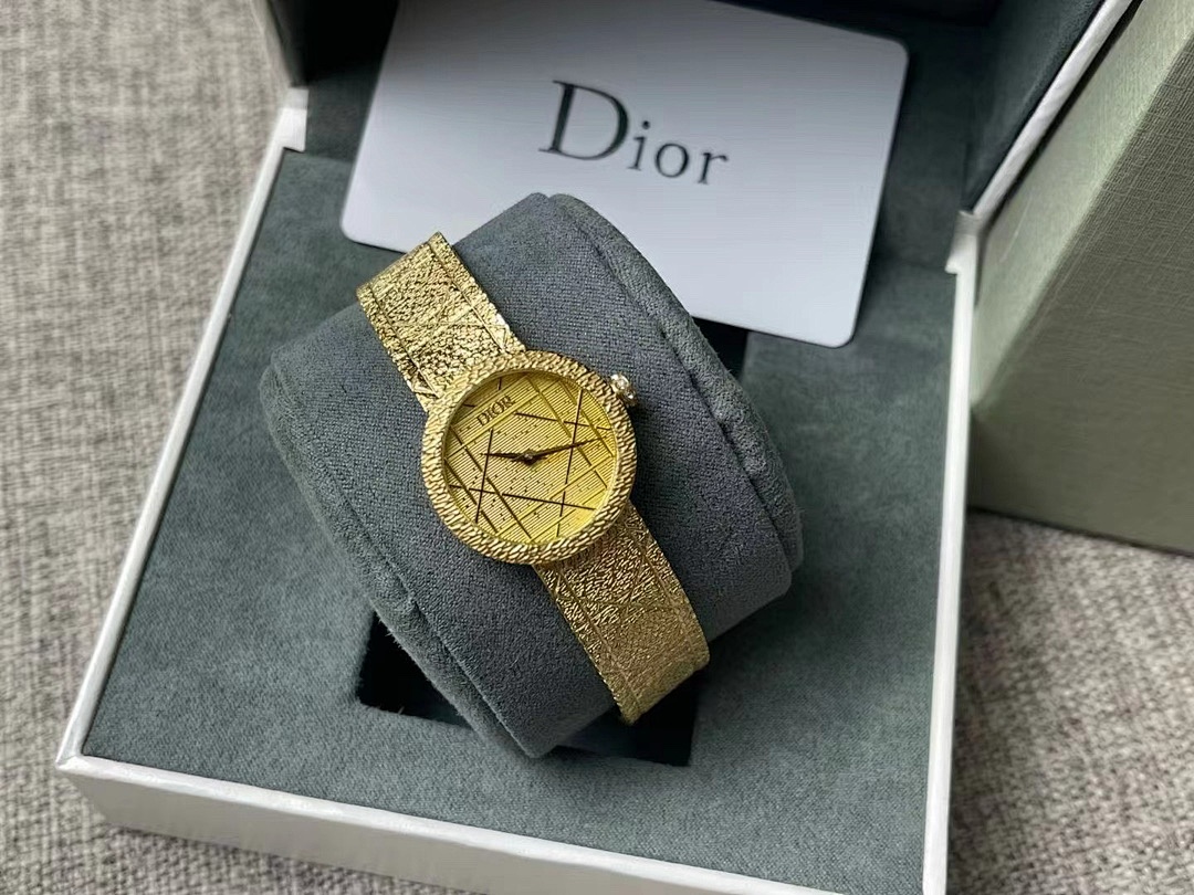 Dior La D de Dior Watch view