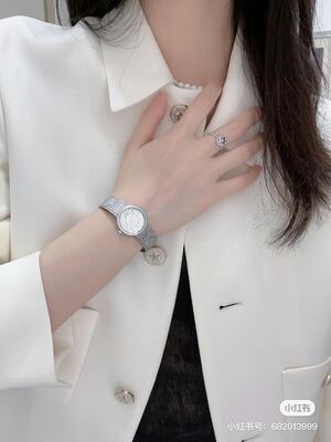 Dior La D de Dior Watch view 5