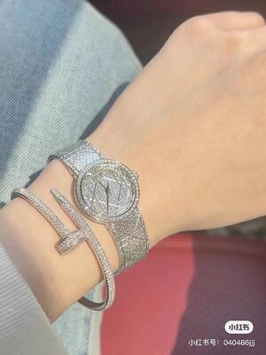 Dior La D de Dior Watch view 4