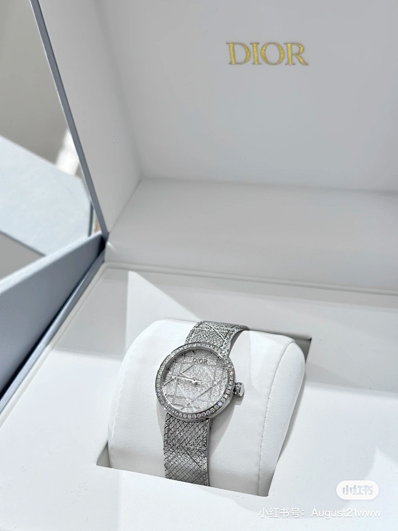 Dior La D de Dior Watch view
