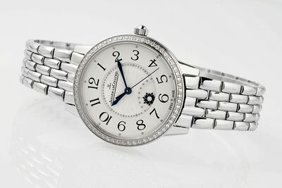 Jaeger-LeCoultre Rendez-Vous Moon Watch view 3