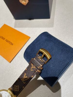Louis Vuitton Tambour Watch view 5