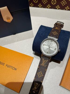 Louis Vuitton Tambour Watch view 9