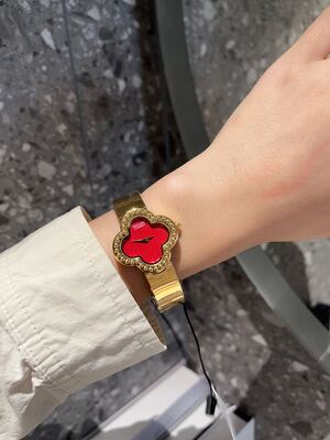 Van Cleef & Arpels Alhambra Watch view 5