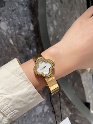 Van Cleef & Arpels Alhambra Watch view 7