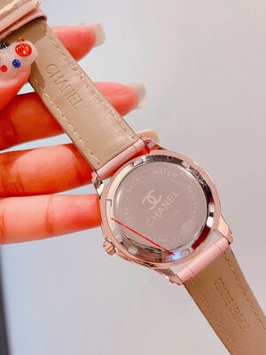 Chanel J12 Watch view 5