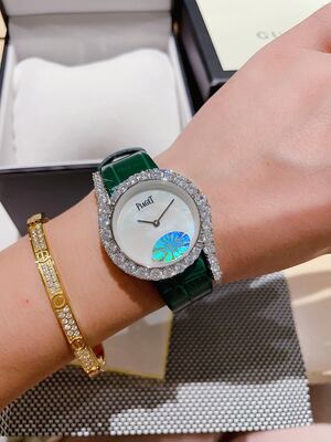 Piaget Possession Watch view 1