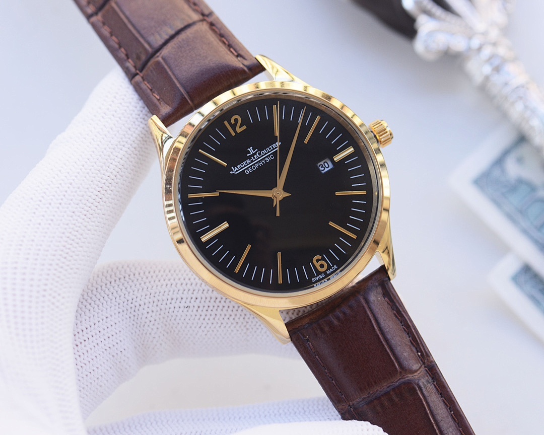 Jaeger-LeCoultre Geophysic Watch view
