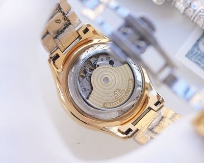 Jaeger-LeCoultre Geophysic Watch view 3