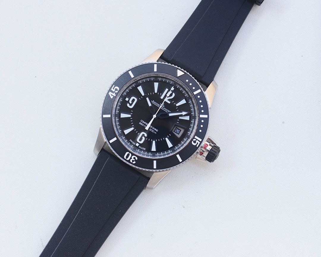 Jaeger-LeCoultre Diving Watch view