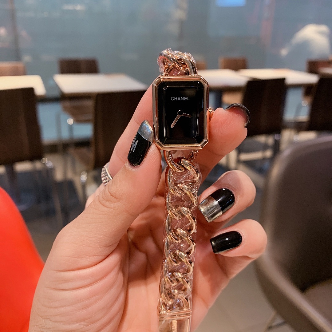 Chanel Premiere Watch view