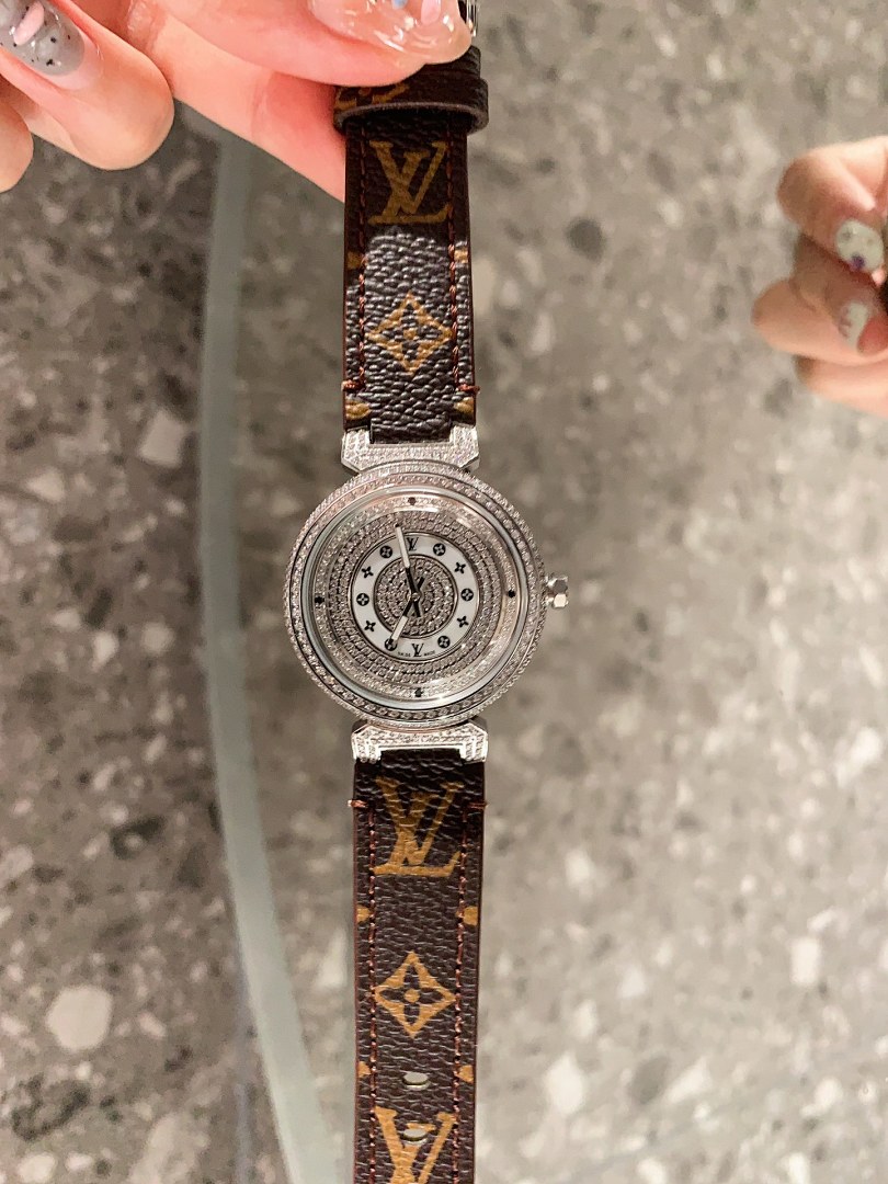 Louis Vuitton Tambour Watch view