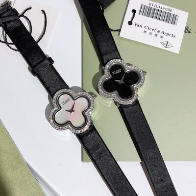Van Cleef & Arpels Alhambra Watch view 26