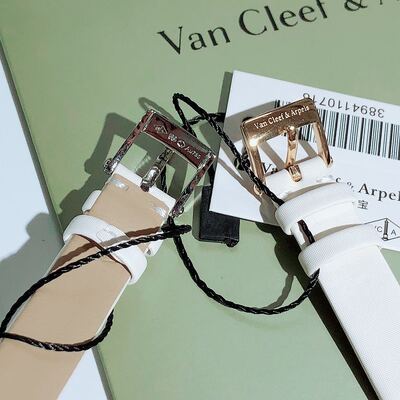Van Cleef & Arpels Alhambra Watch view 49