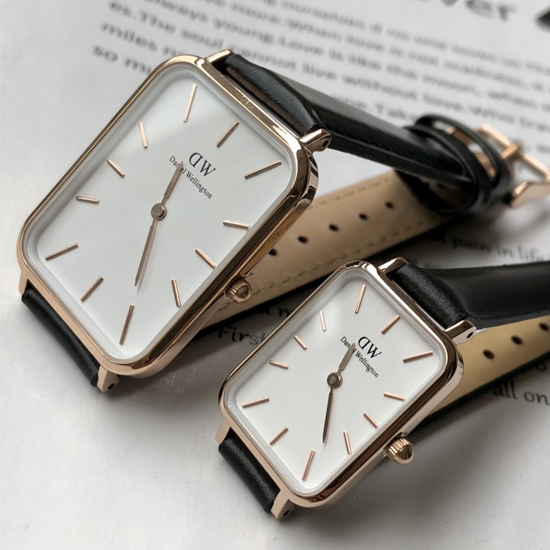 Daniel Wellington Rectangle Watch view