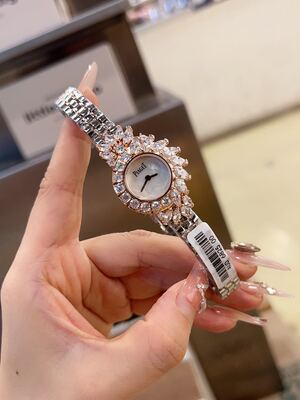 Piaget Watch view 4