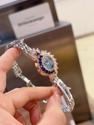 Piaget Watch view 5
