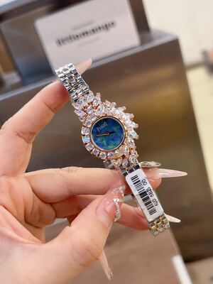 Piaget Watch view 8
